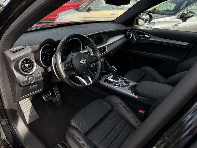 Alfa Romeo Stelvio 2.0 T GME AWD Veloce | BTW-auto! | Schuifdak | H+K | Full Options!