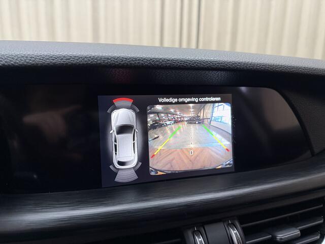 Alfa Romeo Stelvio 2.0 T AWD Super 287 PK / BLACK EDITION / ABC-Klepsysteem / Xenon / 1/2 Leder / Cruise / ECC Clima / Navigatie / Camera / 18'' LMV