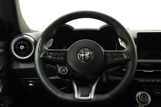 Alfa Romeo Tonale Q4 PLUG-IN HYBRID VELOCE 280PK | full options | Panoramadak | Harman Kardon | Tech Pack