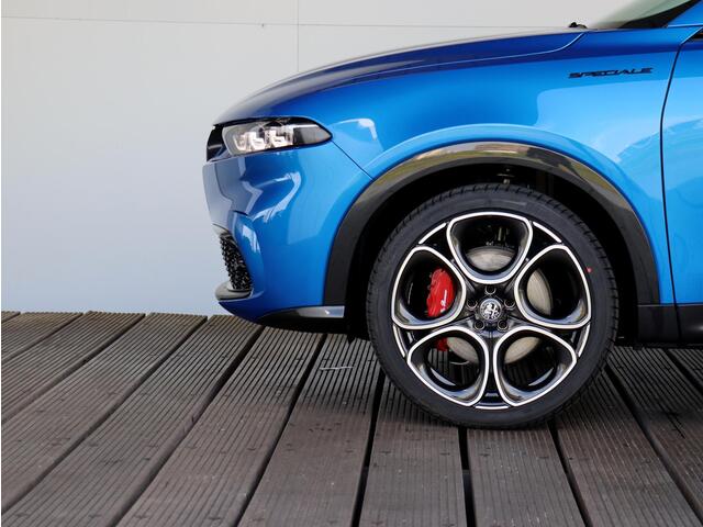 Alfa Romeo Tonale 1.5T Hybrid Edizione Speciale | 175pk Savalli | Navi | Ledere bekleding | Schakelflippers |