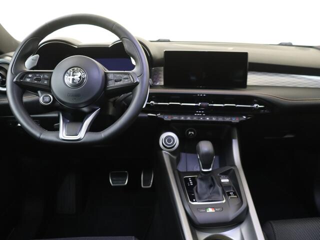 Alfa Romeo Tonale 1.3T PHEV Edizione Speciale NIEUWE AUTO !! VOL LEDER EN OPEN DAK !