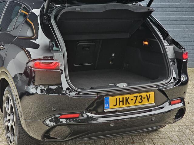 Alfa Romeo Tonale 1.5T Hybrid Veloce / HARMAN KAR. / ADAS 2 / 360 CAMERA /