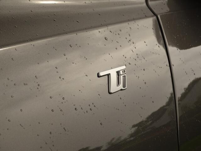 Alfa Romeo Tonale 1.5T Hybrid Ti | Schuifdak | H+K | BTW | Full Options! Nieuwstaat!