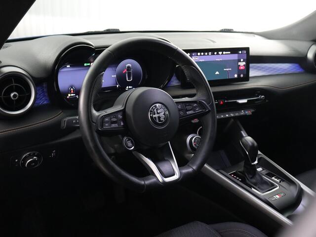 Alfa Romeo Tonale 1.3T PHEV Ti (ACC / Navi / Elek. Achterklep)
