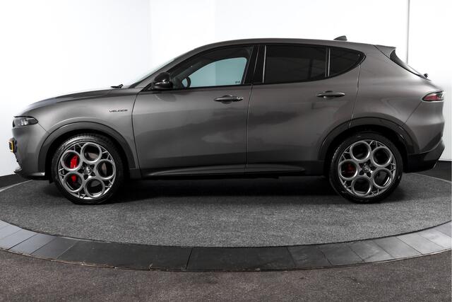 Alfa Romeo Tonale 1.5T Hybrid Veloce - Automaat Orig. NL | Dig. Cockpit | Adapt. Cruise | Stoel-+Stuurverw. | PDC | Camera | NAV + App. Connect | ECC | Elek. Klep | DAB | LM 20" |