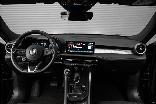 Alfa Romeo Tonale 1.3T PHEV Ti 280PK AWD CarPlay Camera ACC 18"