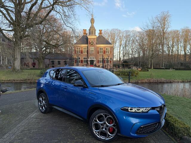 Alfa Romeo Tonale 1.5T Hybrid Edizione Speciale | Adaptive | Camera |
