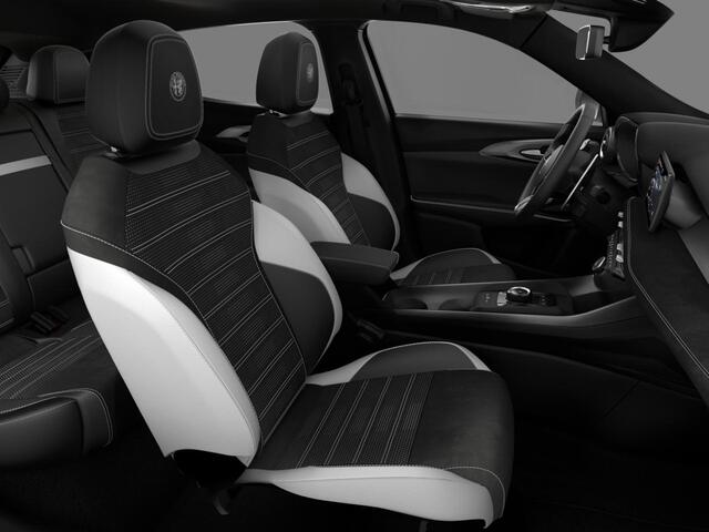 Alfa Romeo Tonale Ibrida Plug-In Q4 270pk AWD Sport Speciale | Pack Tech | Schuif/Kanteldak | Giallo Ocra | Matrix Led | Harman Kardon