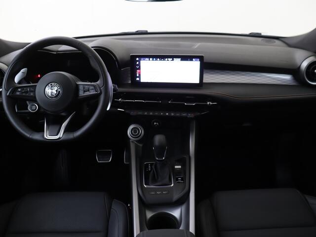 Alfa Romeo Tonale 1.3T PHEV 280pk Veloce | Panoramadak | Leder | Stoel- en Stuurverwarming | Camera