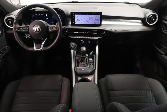 Alfa Romeo Tonale 1.3T PHEV Ti | Camera | Adaptieve cruise | AppleCarplay AndroidAuto | Climate control |
