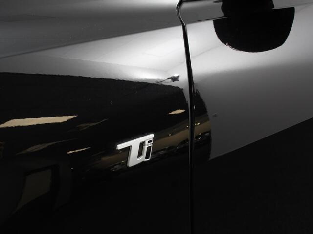 Alfa Romeo Tonale 1.3T PHEV Ti Automaat 280 PK Climate control Adaptieve cruise control Parkeersensoren achter Camera Sfeerverlichting Navigatie Apple Carplay/ Android Auto