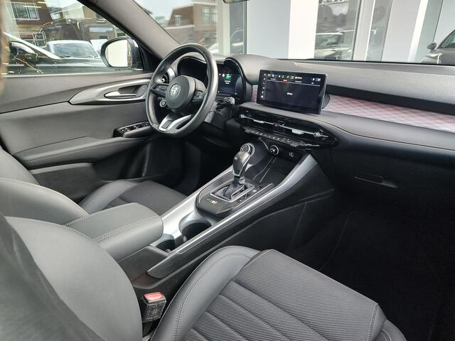 Alfa Romeo Tonale 1.5T HYBRID Ti AUTOMAAT Matrix LED | Keyless | Adaptive Cruise