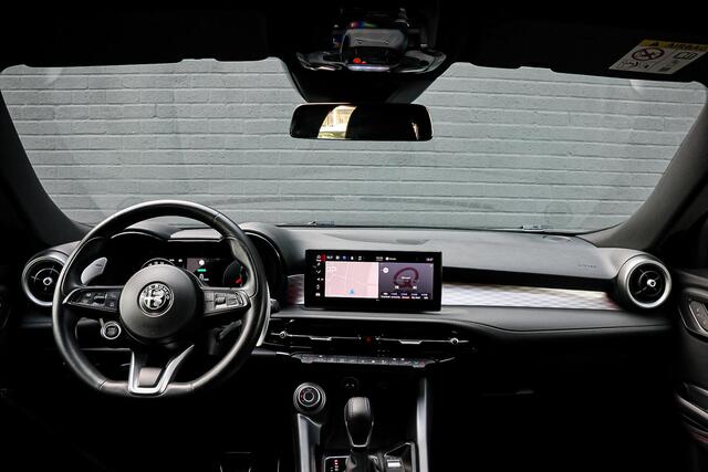 Alfa Romeo Tonale 1.5T Hybrid Edizione Speciale ACC / APPLE CARPLAY / HALF LEDER