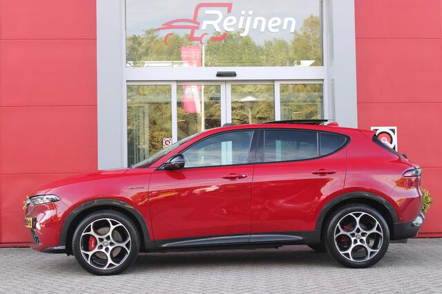 Alfa Romeo Tonale 1.5T 160PK Hybrid Veloce TECHNOLOGY PACK: PARKEERWAARSCHUWING VOOR EN ACHTER/360° CAMERA / AUTONOMOUS DRIVING LEVEL 2: ADAPTIVE CRUISE CONTROL/LANE CENTERING ASSIST/TRAFFIC JAM ASSIST DODEHOEK DETECTIE AUTOMATISCH DIMMENDE BUITENSPIEGELS ELEKTRISCH BEDIEN