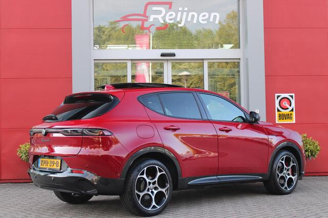 Alfa Romeo Tonale 1.5T 160PK Hybrid Veloce TECHNOLOGY PACK: PARKEERWAARSCHUWING VOOR EN ACHTER/360° CAMERA / AUTONOMOUS DRIVING LEVEL 2: ADAPTIVE CRUISE CONTROL/LANE CENTERING ASSIST/TRAFFIC JAM ASSIST DODEHOEK DETECTIE AUTOMATISCH DIMMENDE BUITENSPIEGELS ELEKTRISCH BEDIEN