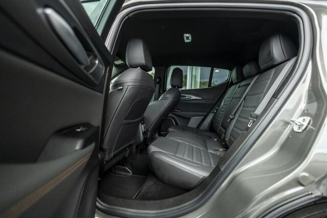Alfa Romeo Tonale 1.5T Hybrid Veloce | Elek. achterklep | Leder | NL auto