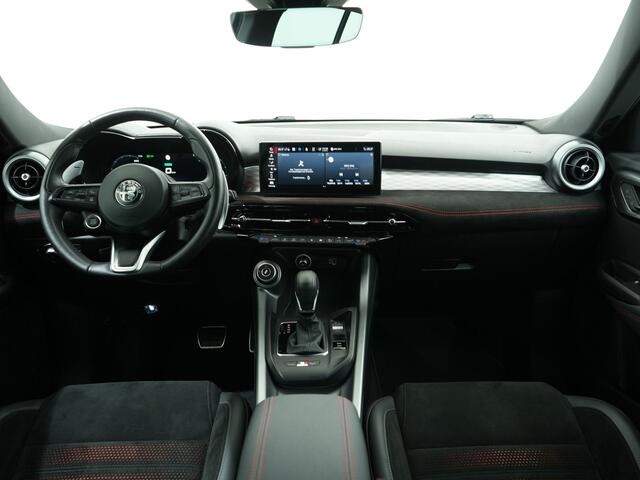 Alfa Romeo Tonale 1.3T PHEV 280PK VELOCE | Cruise Adaptief | El. achterklep | Camera