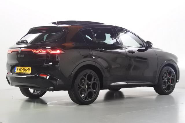 Alfa Romeo Tonale 1.5T 160pk Hybrid Veloce Panorama 20"