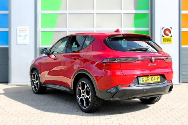 Alfa Romeo Tonale 1.5T HYBRID VELOCE / 360 Camera / Alcantara / 19 Inch
