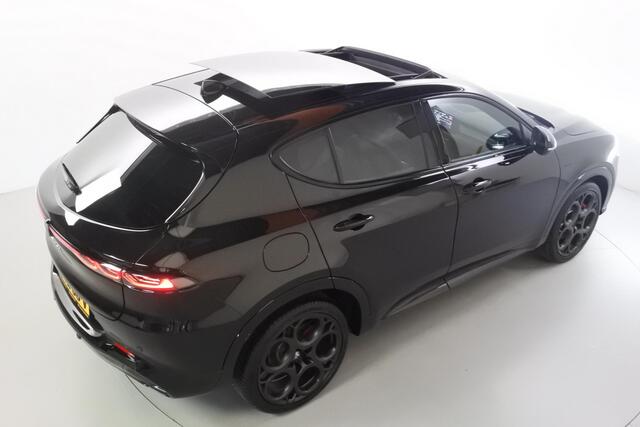 Alfa Romeo Tonale 1.5T 160pk Hybrid Veloce Panorama 20"