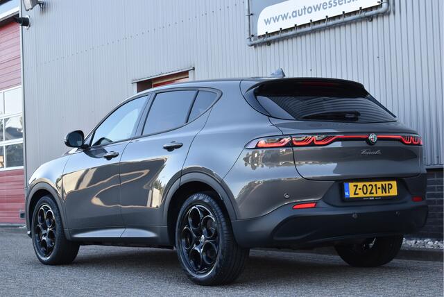 Alfa Romeo Tonale 1.5T Hybrid Super Cruise control, Carplay
