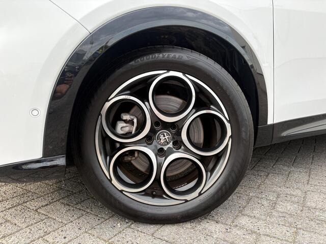Alfa Romeo Tonale 1.5T Hybrid Ti – foto 3