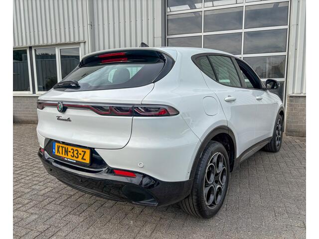 Alfa Romeo Tonale 1.5T Hybrid Ti – foto 7
