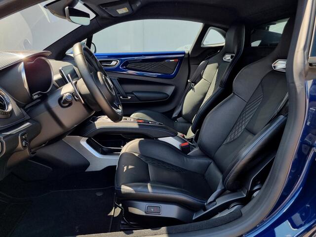 Alpine A110 1.8 Turbo GT 300PK Automaat / Lederen Bekleding / Focal Audio / Comfort Stoelen / Navigatie / Camera / Parkeersensoren Voor & Achter / Stoelverwarming