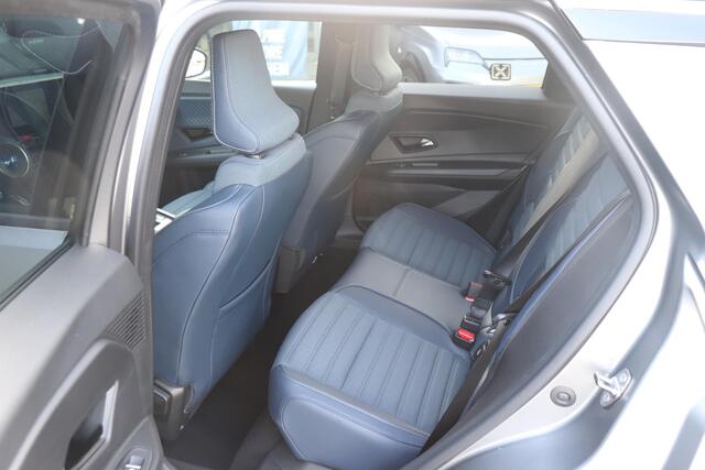 Alpine A290 GT Performance 52 kWh | DEVIALET AUDIO | Stoelverwarming | Climatronic | Apple Carplay& Android Auto | 220 PK |