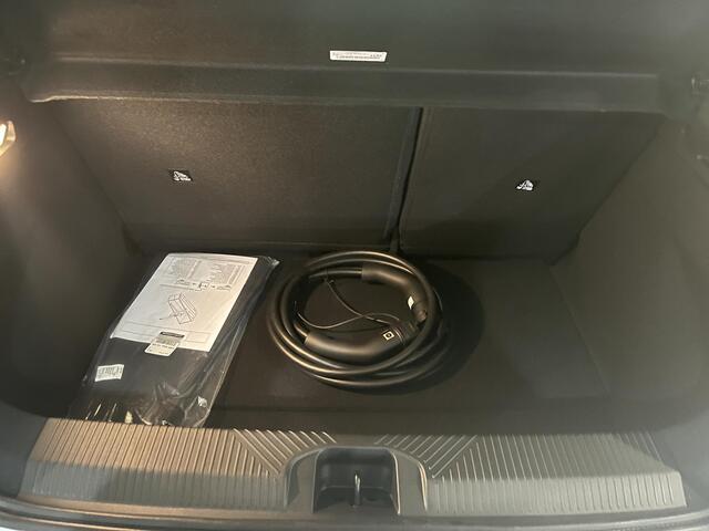 Alpine A290 GTS 52 kWh Pack Driving | Devialet Audio | Nappa Leer | Applecarplay & Androidauto.