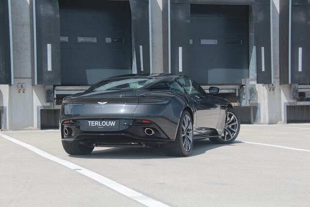 Aston Martin DB11 4.0 V8