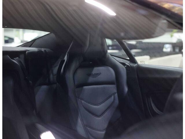 Aston Martin DBS 5.2 V12 Superleggera | B&O BeoSound - Xenon Grey