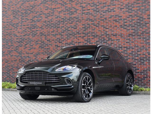 Aston Martin DBX 4.0 V8 | Minotaur Green - Pano - Historie