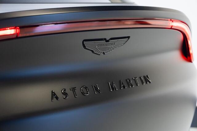 Aston Martin DBX 4.0 V8 | Panoramadak | 360° Camera | Stoelventilatie |