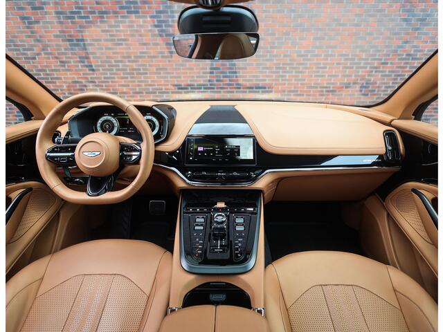 Aston Martin DBX 4.0 V8 707 | Minotaur Green - Nieuwstaat!