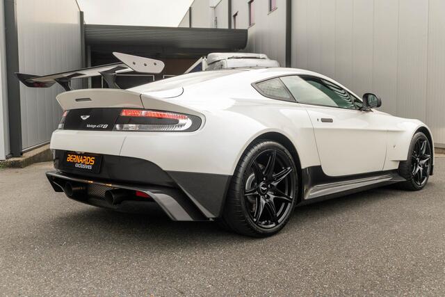 Aston Martin VANTAGE GT8 - Morning Frost White - Aero Pack - 1 of 150