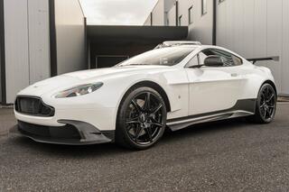 Aston Martin VANTAGE