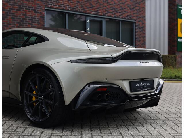 Aston Martin VANTAGE 4.0 V8 | Q Special - 360camera
