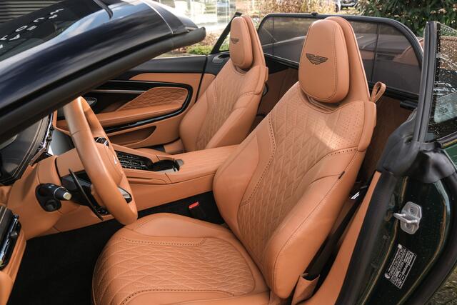 Aston Martin VOLANTE DB12 4.0 V8 / Buckinghamshire Green / Bowers & Wilkins