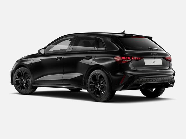 Audi 1.5 e-hybrid S edition 204 PK · Optiekpakket zwart plus · Warmtewerend donker getint glas · Lichtpakket pro ambient light