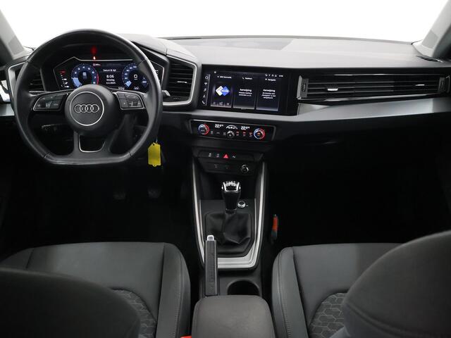 Audi A1 Sportback 30 TFSI S-Line | Virtual Cockpit | Parkeercamera | Sportstoelen | Cruise control | climate Control | Led koplampen |