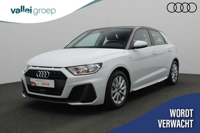 Audi A1 Sportback 30 TFSI 115 pk S-tronic Advanced edition / S-Line | Navigatie | Stoelverwarming | Parkeersensoren voor/achter
