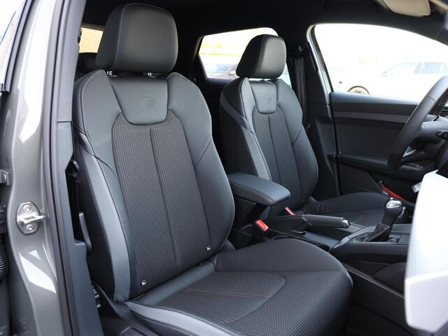 Audi A1 Sportback 25 TFSI S edition | S-tronic | Apple Carplay | Stoelverwarming | Extra getint glas achter |