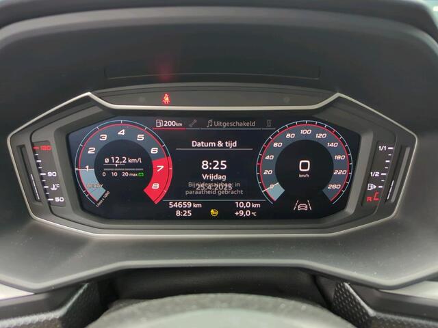 Audi A1 Sportback 25 TFSI 96pk Pro Line / Cruise Control / Airco / Middenarmsteun