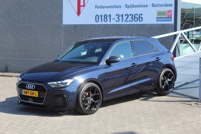 Audi A1 Sportback 35 TFSI epic AUTOMAAT/Virtual cockpit/Keyless/Climate control/Cruise control/Lane assist/Apple carplay/Parkeersensoren/Draadloze telefoonlader/Stoelverwarming/Bluetooth/LED koplampen/18'' Lichtmetalen velgen/Multifunctioneel stuurwiel/Spraakbedi