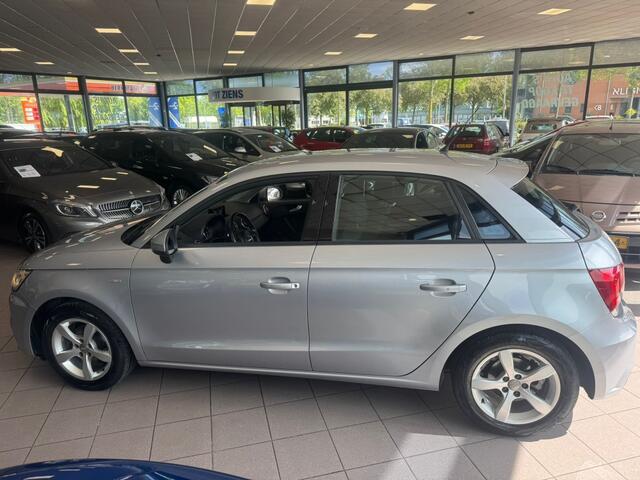 Audi A1 1.4 TDI Des. PrL+ NW. APK NAVI BLUETOOTH BJ 2016 !!!