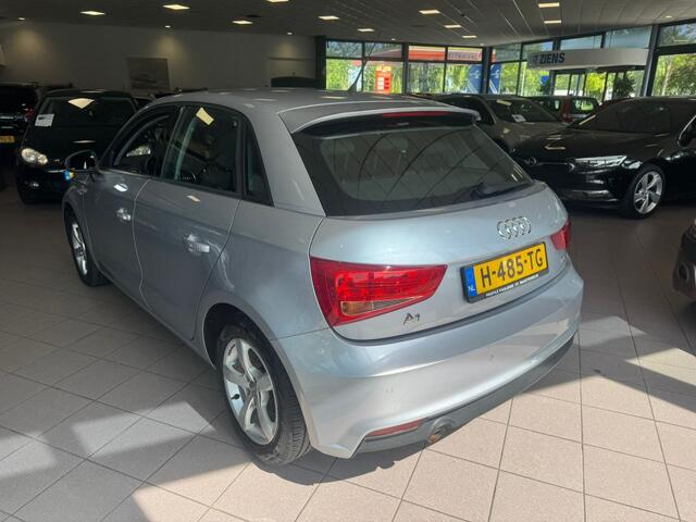Audi A1 1.4 TDI Des. PrL+ NW. APK NAVI BLUETOOTH BJ 2016 !!!