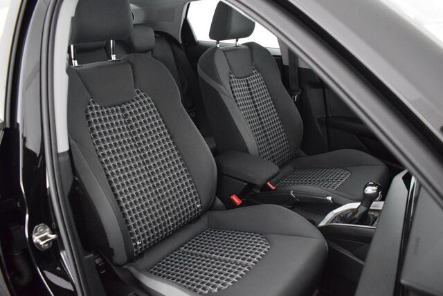 Audi A1 Sportback 25 TFSI 95pk S-Tronic Keyless Led Camera Stoelverwarming Virtual Cockpit Navigatie