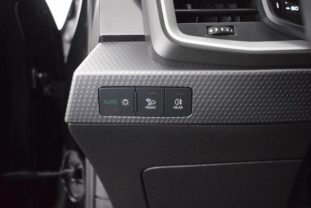 Audi A1 Sportback 25 TFSI 95pk S-Tronic Keyless Led Camera Stoelverwarming Virtual Cockpit Navigatie