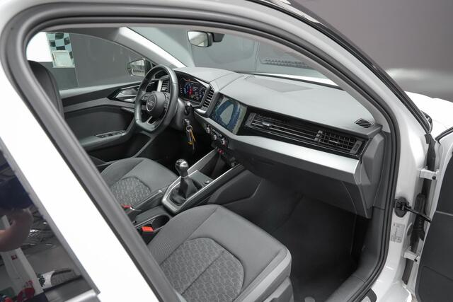 Audi A1 Sportback 30 TFSI Pro Line S |camera|parkeersensoren|19" inch|